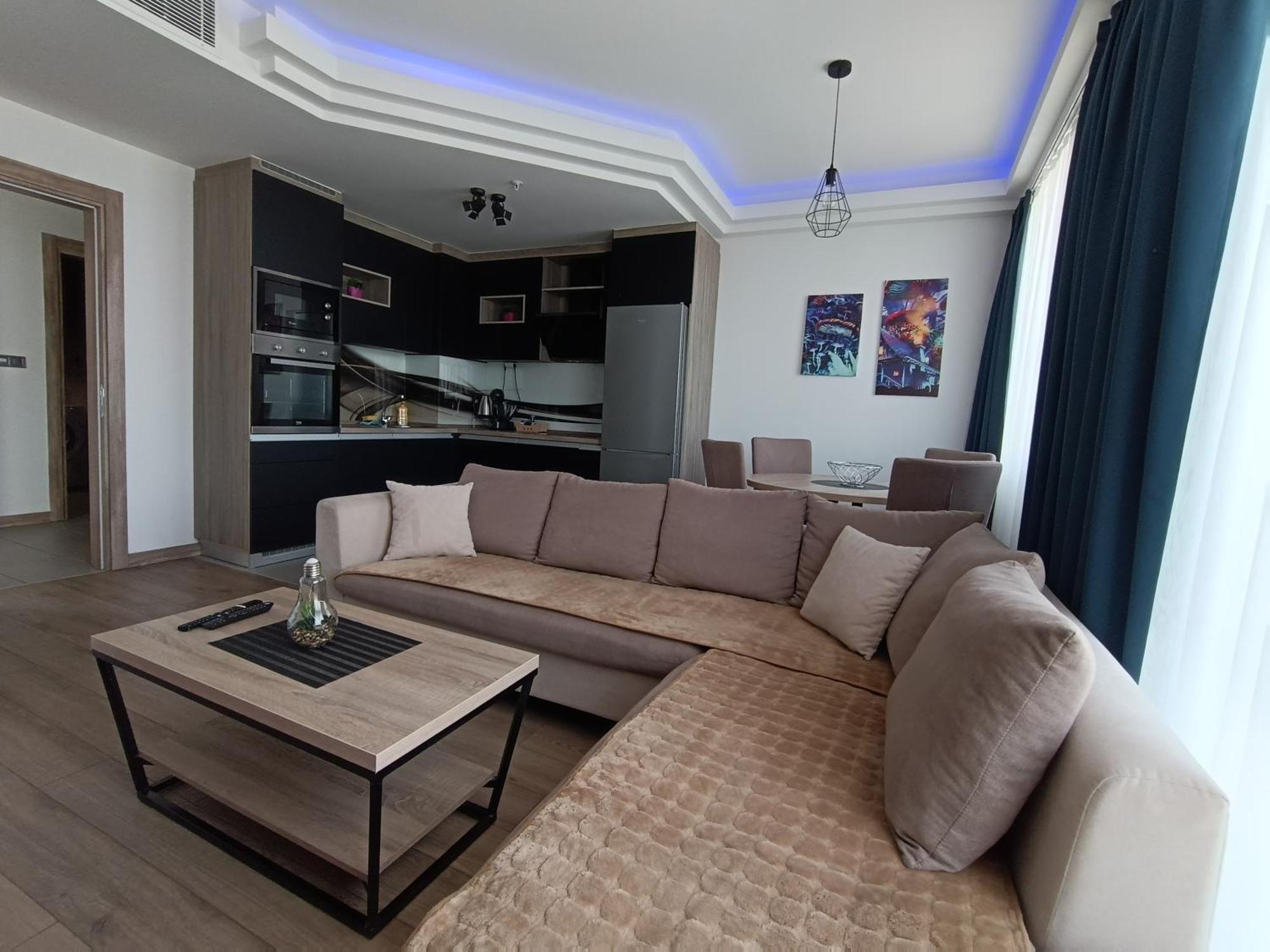 18Th & 16H Floor Secure Luxury Condos With Pool & Fitness Included In Price سكوبجي المظهر الخارجي الصورة