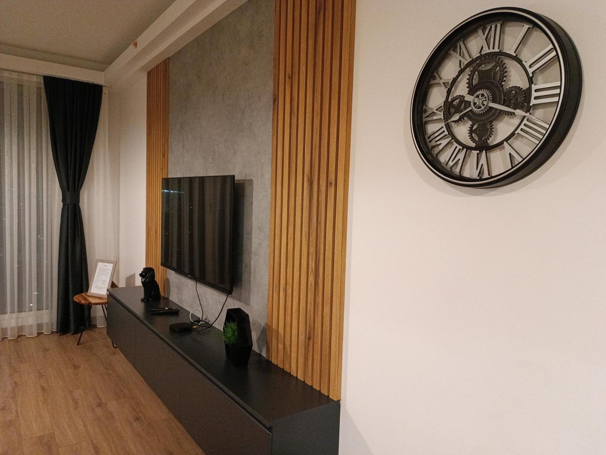 18Th & 16H Floor Secure Luxury Condos With Pool & Fitness Included In Price سكوبجي المظهر الخارجي الصورة