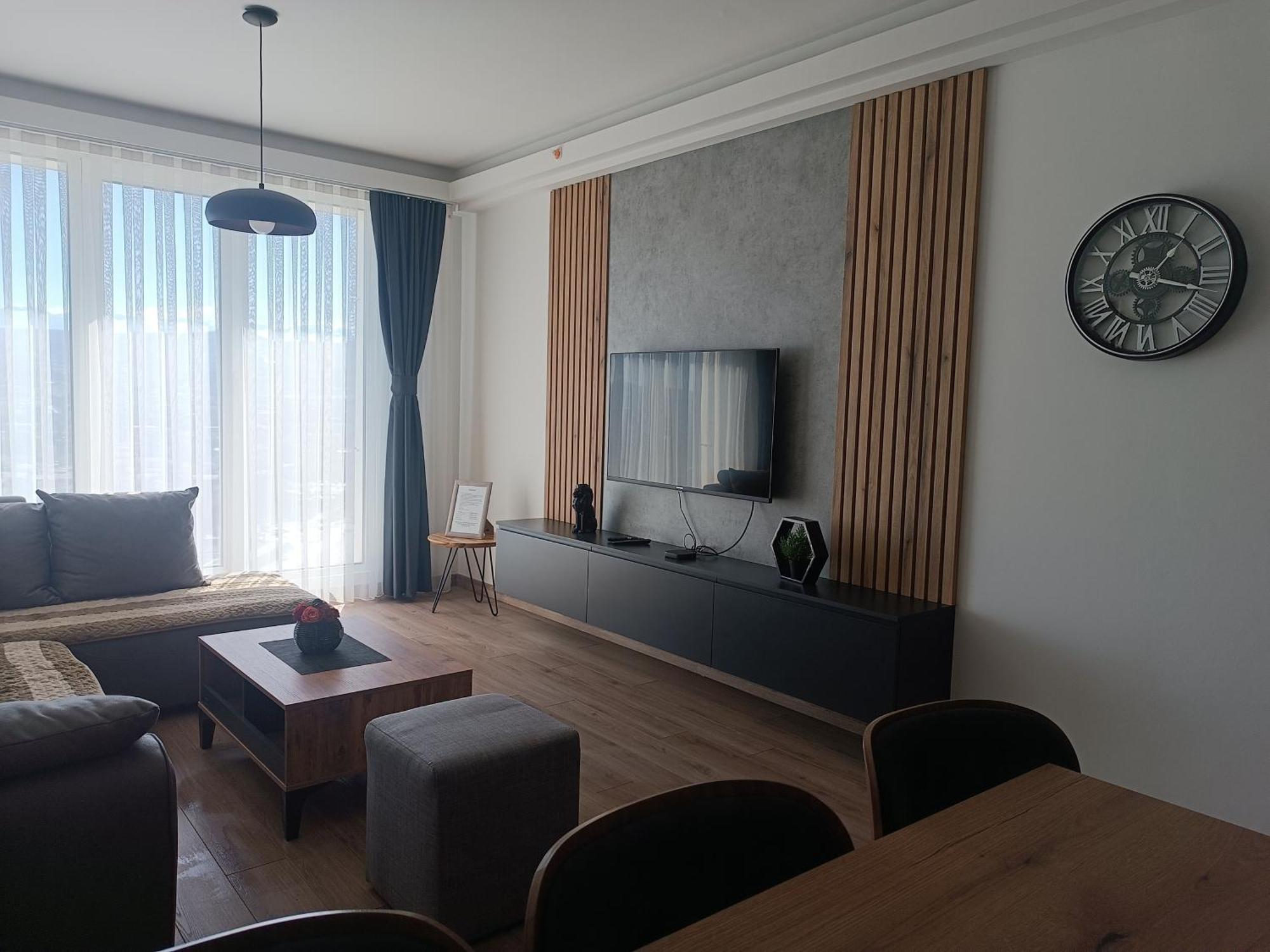 18Th & 16H Floor Secure Luxury Condos With Pool & Fitness Included In Price سكوبجي المظهر الخارجي الصورة